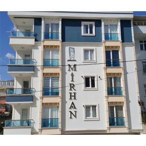 Nisa Apartmanı